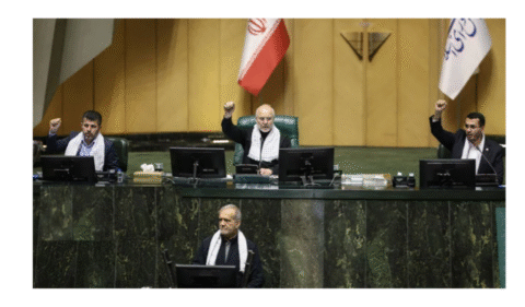 یورپی ممالک ایران پر  پابندیاں بحال کرنے کے لیے سرگرم