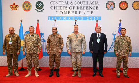 علاقائی دفاعی تعاون ناگزیر، پاکستان کا پرامن و محفوظ خطے کے عزم کا اعادہ: فیلڈ مارشل عاصم منیر