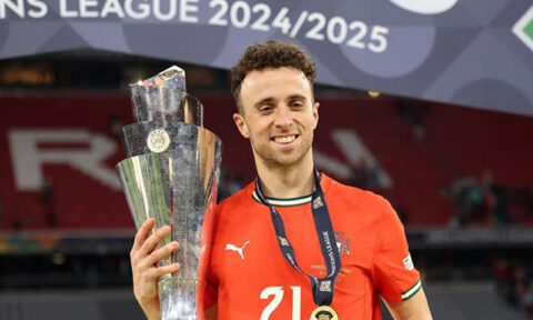 فٹبالر ڈیاگو  بھائی سمیت ٹریفک حادثے میں ہلاک