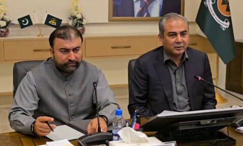 ریاستی رٹ چیلنج کرنے والوں کے ساتھ آہنی ہاتھوں سے نمٹا جائے گا،محسن نقوی