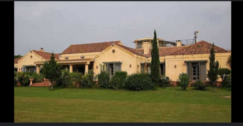 عمران خان کے گھر کی نیلامی کی خبریں بے بنیاد ہیں، نیب ذرائع