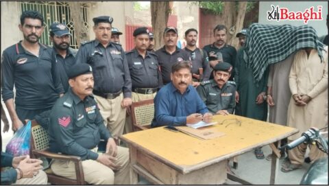 گھوٹکی پولیس کی بڑی کارروائی، 9 موٹر سائیکلوں سمیت بھتہ خور اور بائیک لفٹر گینگ گرفتار