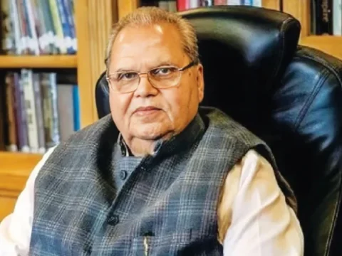 پلوامہ حملےاور مودی کی کرپشن کو بےنقاب کرنیوالے  سابق گورنر  کی پراسرار موت