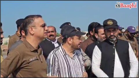 ٹوبہ ٹیک سنگھ: صوبائی وزیر صحت کا سیلابی علاقوں کا دورہ، متاثرین کو ہر ممکن ریلیف دینے کا اعلان