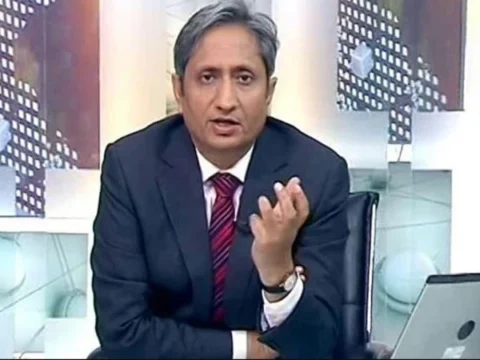 رویش کمار نے  اینکر ارنب گوسوامی کو ’’دوغلا‘‘ قرار دے دیا