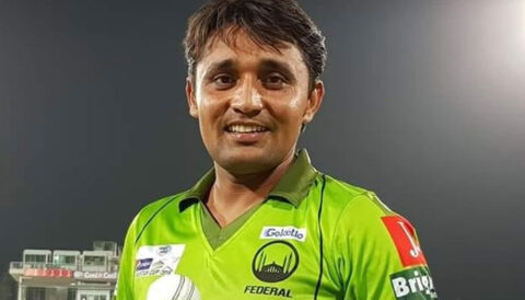 وقاص مقصود نے انٹرنیشنل کرکٹ سے ریٹائر منٹ کا اعلان کر دیا