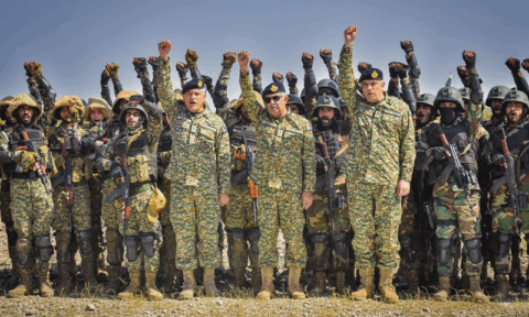 سربراہ پاک بحریہ کااگلے مورچوں کا دورہ، 3 جدید ہوورکرافٹ پاک میرینز میں شامل