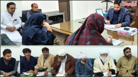 ڈیرہ غازی خان: ڈپٹی کمشنر کی کھلی کچہری، شہریوں کے مسائل سن کر فوری احکامات جاری