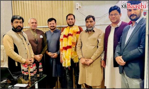 گوجرانوالہ: ڈاکٹر محمد کاشف کو  بیورو چیف بننے پرصحافی برادری اور سیاسی شخصیات کی مبارکباد