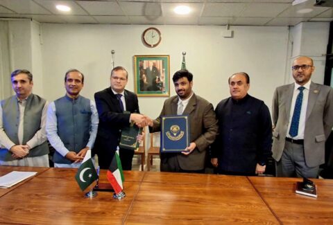Pakistan and Kuwait Strengthen Development Cooperation through Signing of Second Loan Agreement for Mohmand Dam Hydropower Project