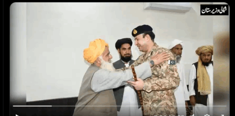 بنوں،جرگے میں قبائلی عمائدین کی امن و امان کے قیام کیلئے مکمل تعاون کی یقین دہانی