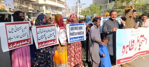 بھارتی وزیر دفاع کے سندھ مخالف بیان پر حیدرآباد میں ہندوبرادری کا احتجاج