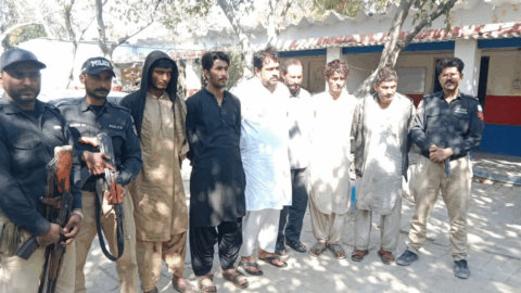 بن قاسم پولیس کی تاریخی کارروائی، اسٹیل ملز سے کروڑوں کی چوری میں ملوث گروہ گرفتار