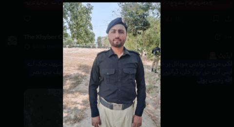 لکی مروت میں پولیس موبائل پر خودکش حملہ، ایک اہلکار شہید، 6 زخمی