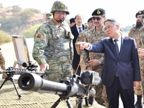 پاکستان اور چین کی افواج کی مشترکہ انسداد دہشتگردی مشق جاری