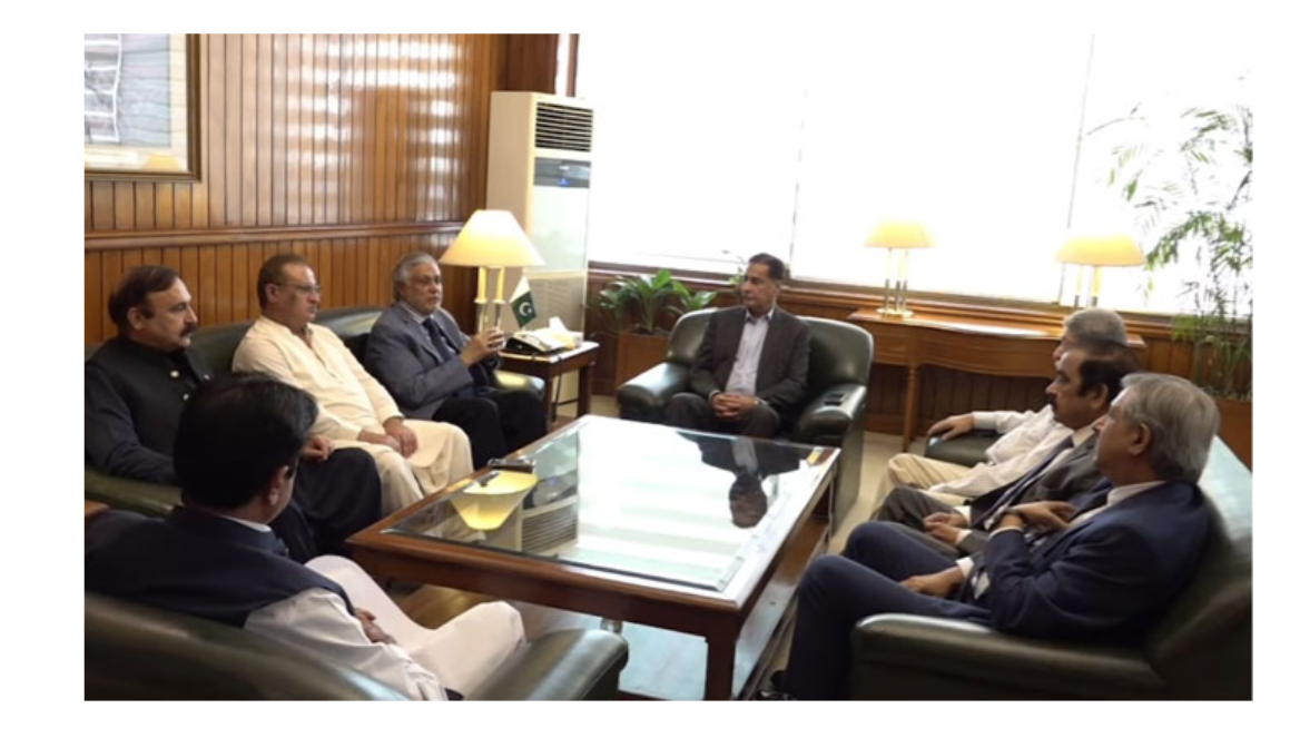 بینظیر بھٹو کی برسی،ن لیگی وفد سکھر پہنچ گیا