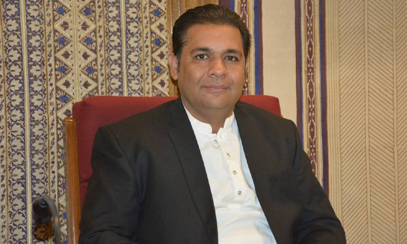 صوبائی وزیر  سے مسلح افراد موبائل فون اور نقدی چھین کر فرار