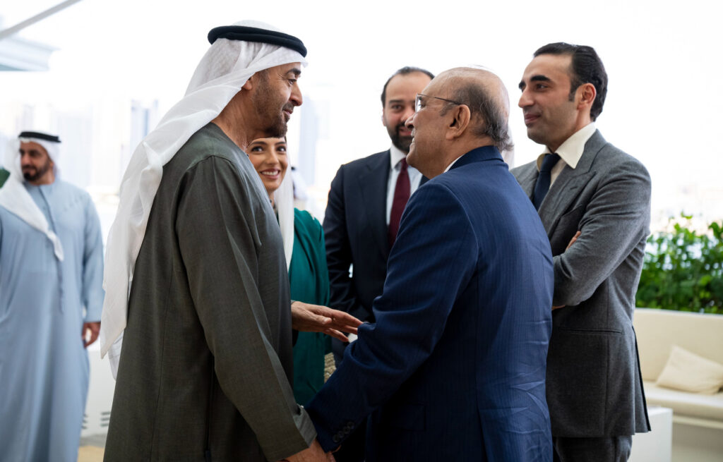 صدر یو اے ای اور صدر آصف زرادری کی ملاقات،دو طرفہ تعلقات کو مزید مضبوط بنانے پر تبادلہ خیال