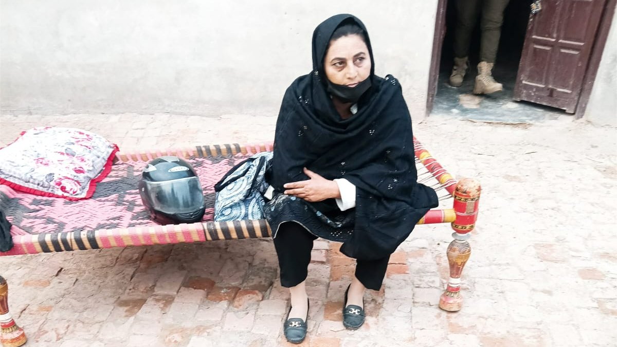 نومسلم سربجیت کور کی بھارت ڈیپورٹیشن میں رکاوٹ؛ ایک دو روز میں واپسی کا امکان