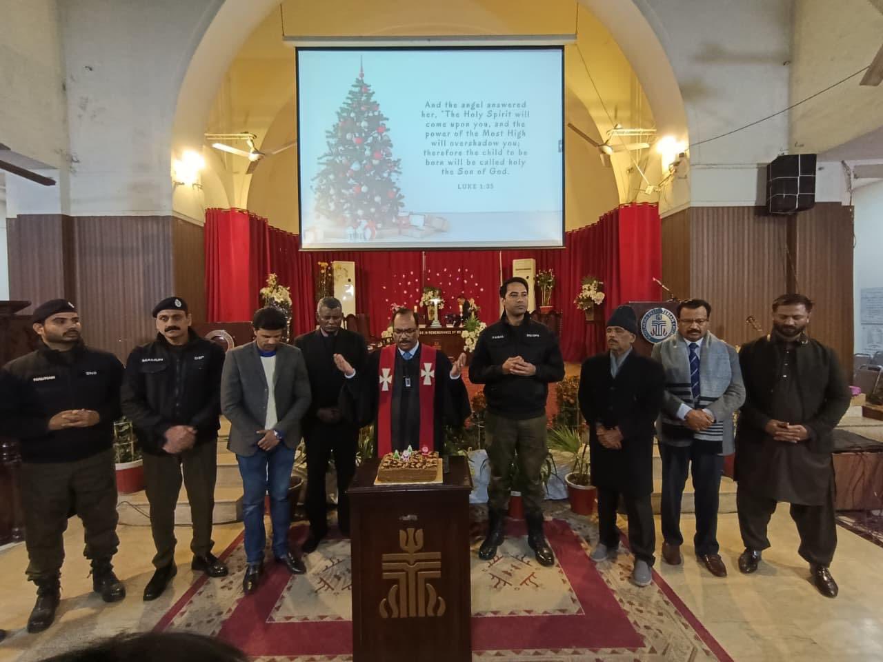 نولکھا چرچ میں کرسمس،سال نو کی تقریب،ڈی آئی جی آپریشن لاہور کی شرکت