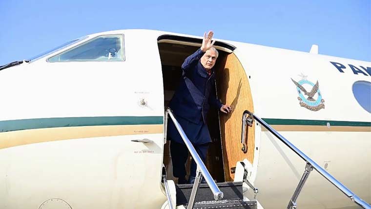 اسحاق ڈار کا دورہ سعودی عرب، پہلے مرحلے میں مدینہ منورہ پہنچ گئے