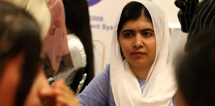 ملالہ یوسفزئی کا جنگ زدہ علاقوں میں لڑکیوں کی تعلیم کے لیے 3 لاکھ ڈالر امداد کا اعلان