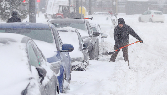 ماسکو میں شدید برفباری نے 146 سالہ ریکارڈ توڑ دیا