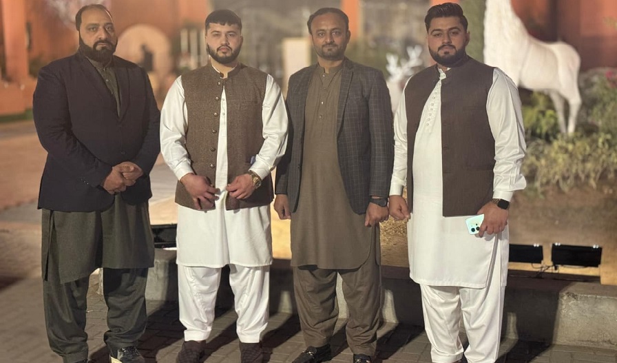 سمبڑیال: حسنین اصغر کی منگنی کی پروقار تقریب، اہلِ خانہ اور دوستوں کی بھرپور شرکت