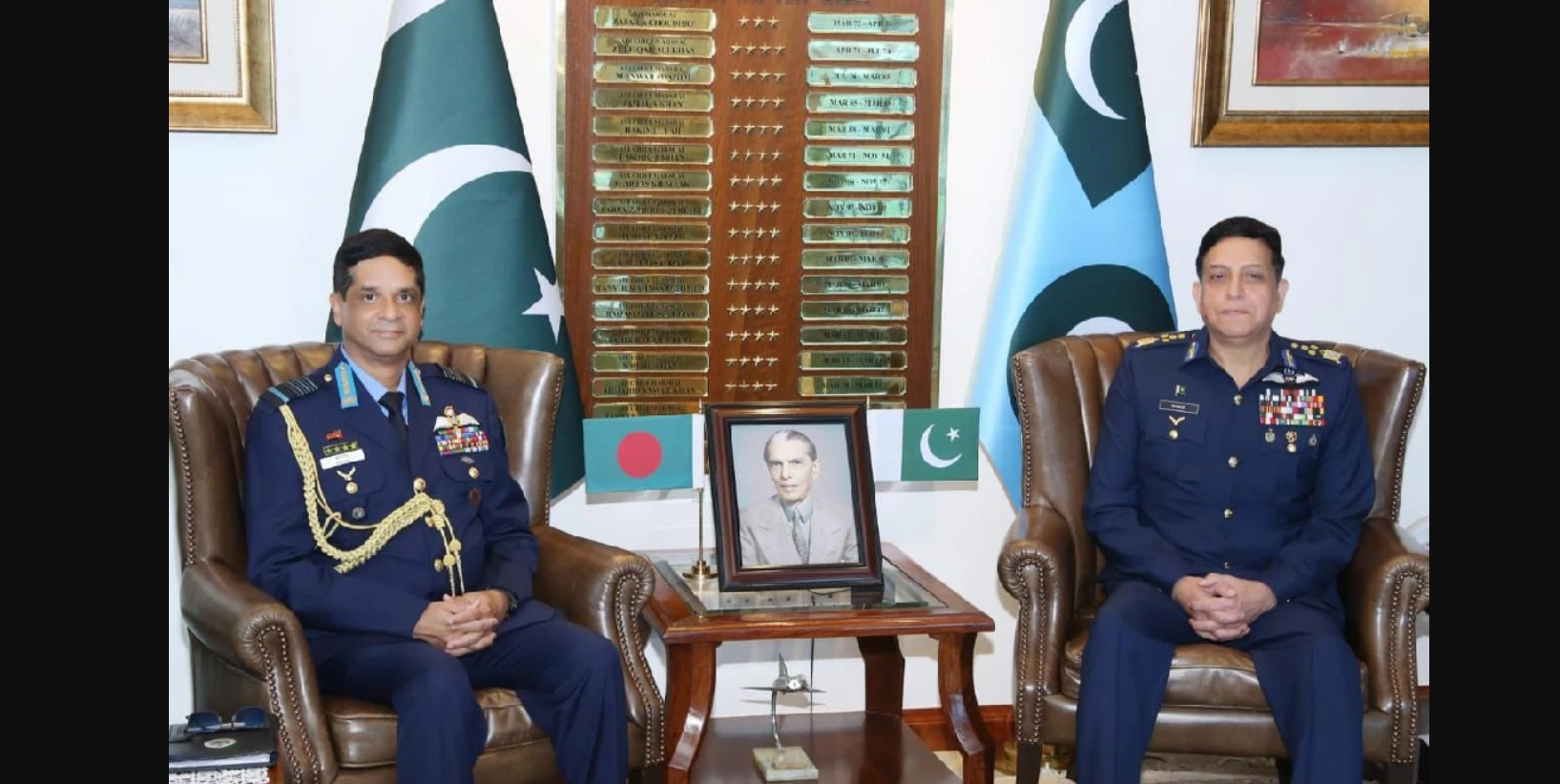 بنگلہ دیشی فضائیہ کے  چیف کی سربراہ پاک فضائیہ سے ملاقات