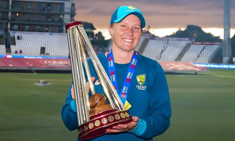 آسٹریلیا ویمنز کرکٹ ٹیم کی کپتان کا ریٹائرمنٹ کا اعلان