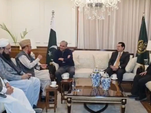 مفتی منیب الرحمن کی  محسن نقوی اور  طلال چوہدری سے ملاقات
