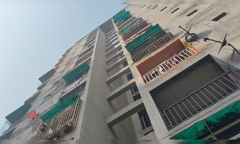 تین بہنوں کی نویں منزل سے کود کر خودکشی،گیمنگ ایپلیکیشن سے ٹاسک پر شبہ