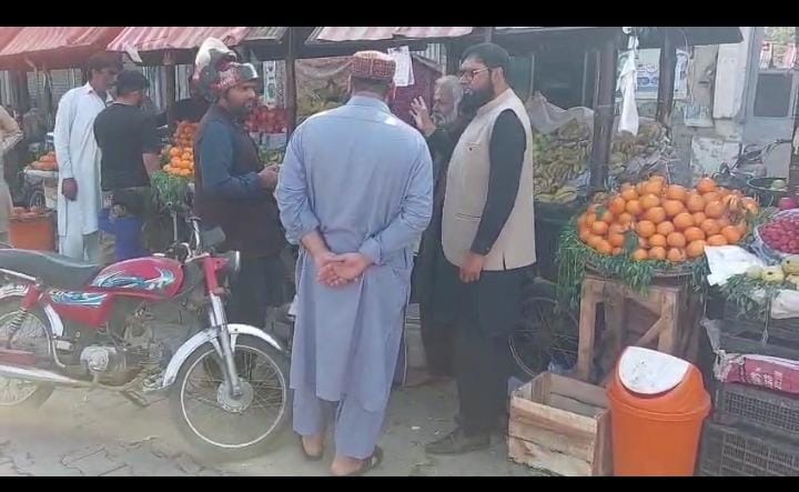 اوکاڑہ، مصنوعی مہنگائی کے خاتمے کیلیے ضلعی انتظامیہ اور گراں فروش عناصر آمنے سامنے