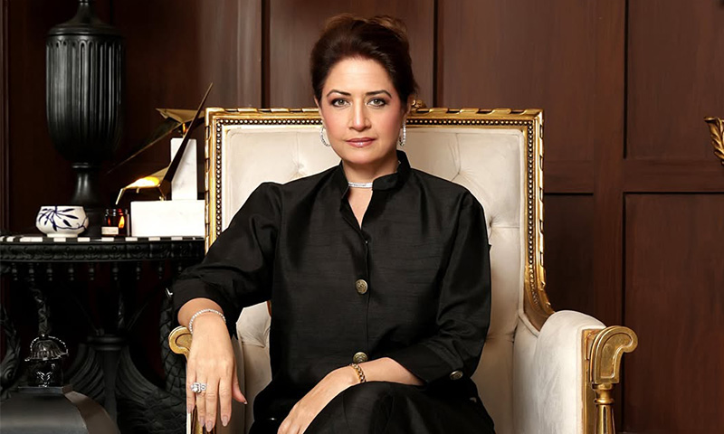 مرد ظالم ہوتا ہے یا عورت؟  عتیقہ اوڈھو نے عورت مارچ مباحثے پر کھل کر ردعمل