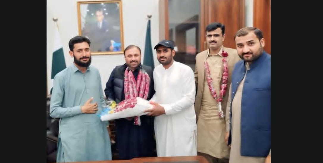 آل پاکستان بھوہڑ ایسوسی ایشن کے وفد کی وزیر معدنیات  سے ملاقات