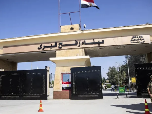 اسرائیل نے رفح کراسنگ محدود طور پر کھول دی