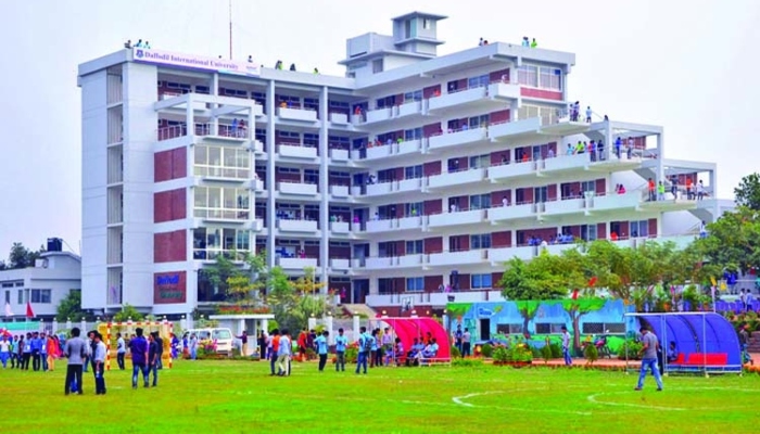 پیٹرولیم مصنوعات کی بڑھتی قیمتیں، یونیورسٹیاں بند کرنےکا اعلان