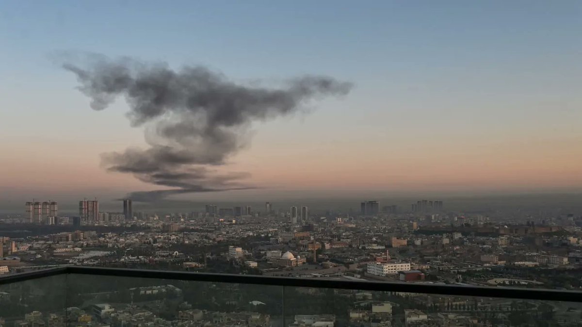 یو اے ای میں پاکستانی سفارتخانے کی سروسز معطل