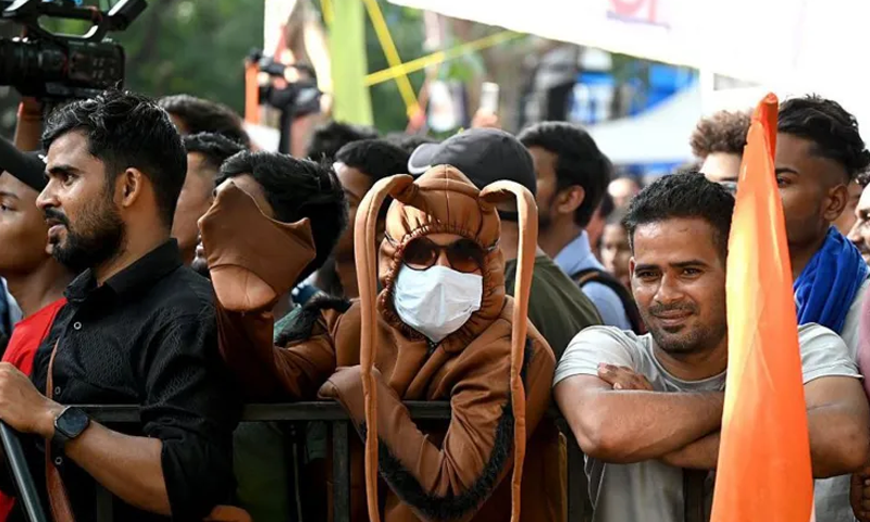 بھارتی سماجی کارکن سونم وانگچک کی حالت تشویشناک، کاکروچ جنتا پارٹی کا ملک گیر بھوک ہڑتال کا اعلان