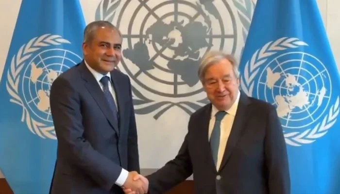 un